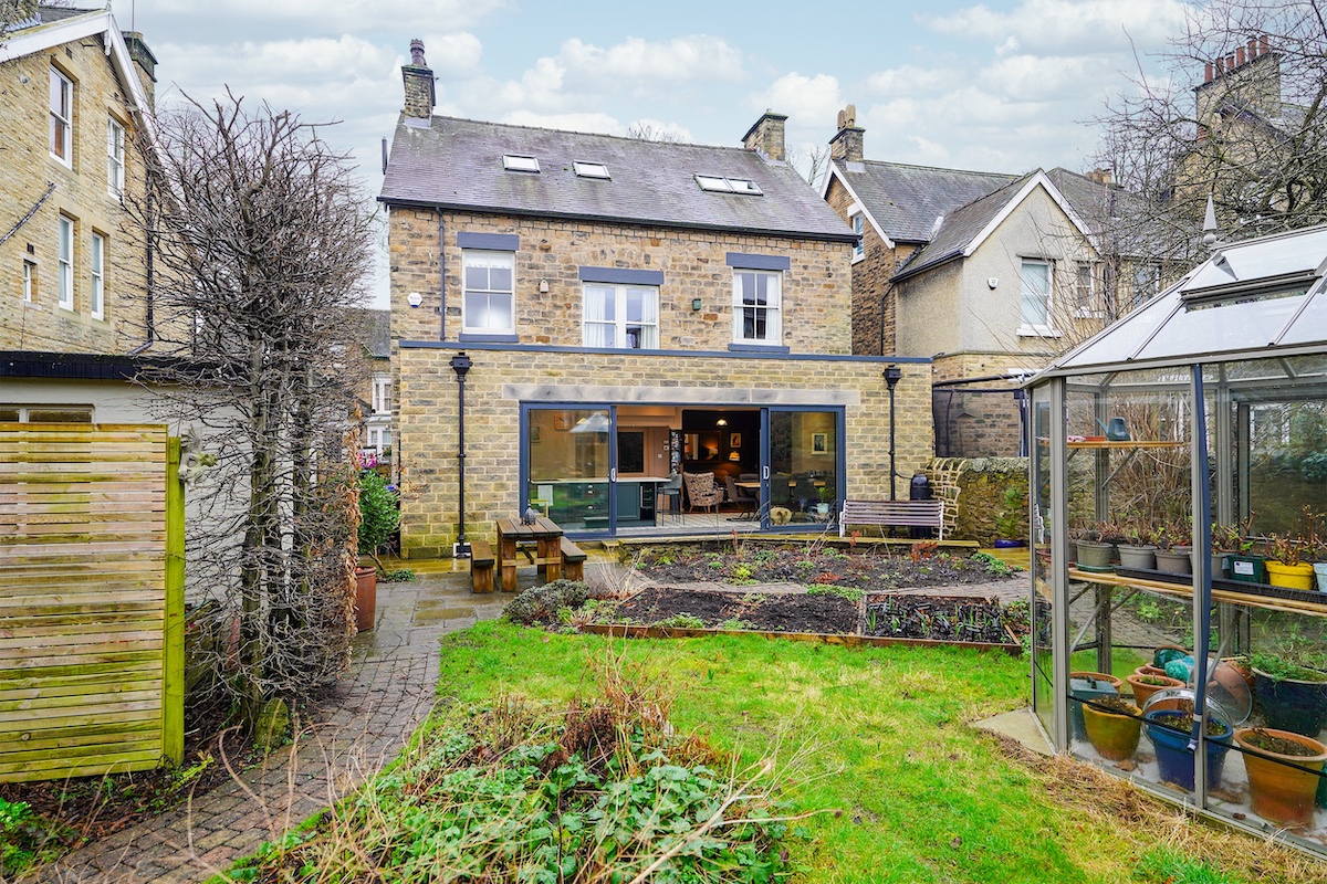 Thornsett_14 Thornsett_14